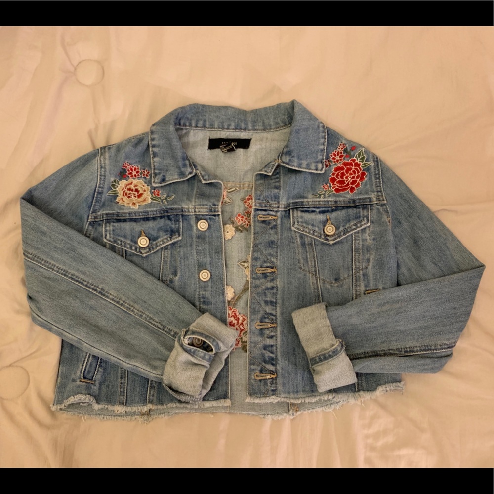 Cropped floral Denim Jacket